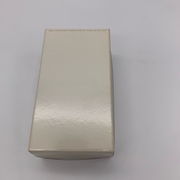 Hallmark 1981 “A Well-Stocked Stocking” Tree Trimmer Keepsake Ornament NIB - Picture 7 of 9